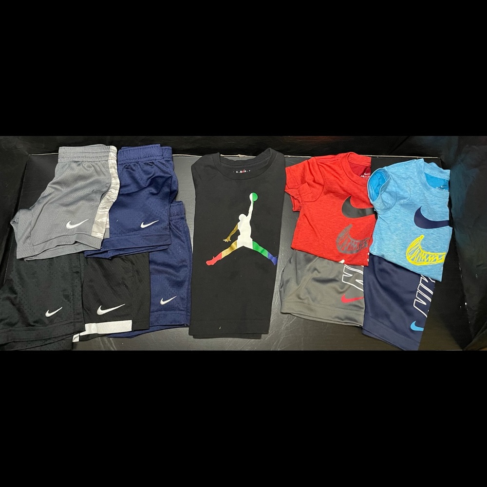 Boys 2T Nike and Jordan clothes
